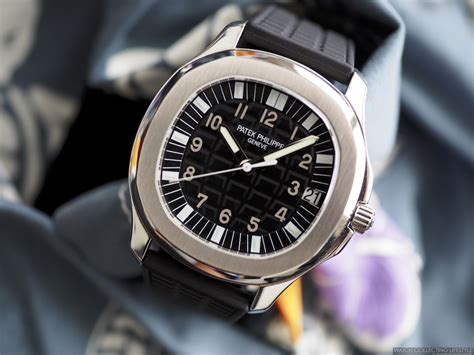 patek philippe aquanaut jumbo review|patek aquanaut 5065a 001.